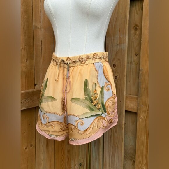 🆕 FARM Rio 🧿 NWOT Multicolor Banana Royalty Kaleidoscope Shorts, Sz S - Picture 10 of 14